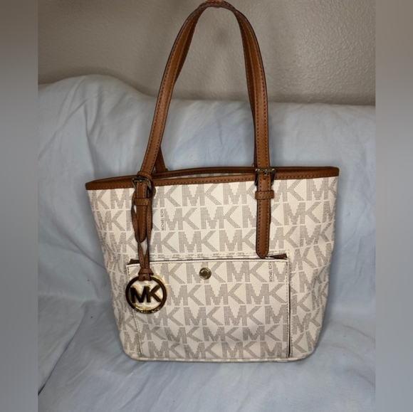 Michael Kors Cream and Tan Tote Bag - Picture 1 of 10